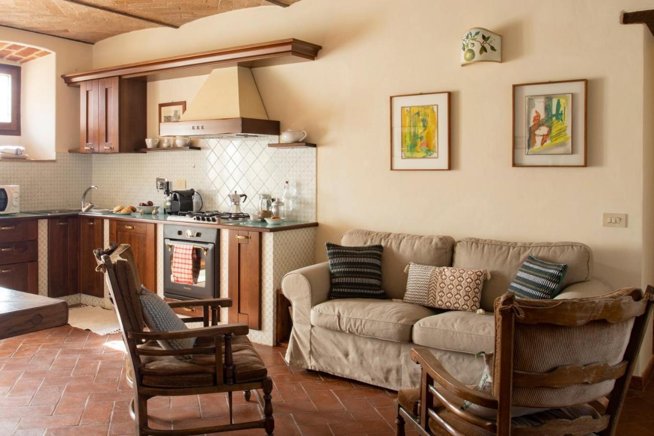 La Fattoria Del Rio Di Sopra - Agriturismo Baldeschi Tuoro sul Trasimeno Eksteriør billede