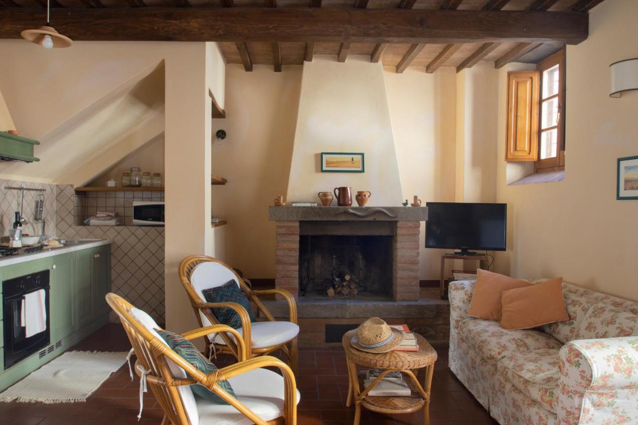 La Fattoria Del Rio Di Sopra - Agriturismo Baldeschi Tuoro sul Trasimeno Eksteriør billede
