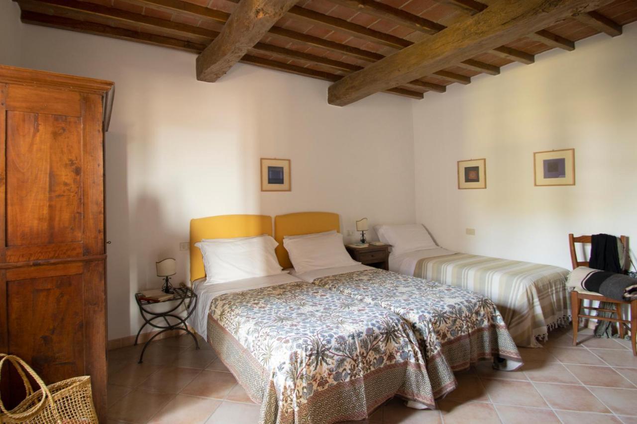 La Fattoria Del Rio Di Sopra - Agriturismo Baldeschi Tuoro sul Trasimeno Eksteriør billede